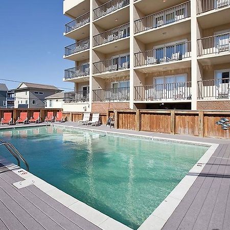 Summer Sands Suites Райтсвилл-Бич Экстерьер фото